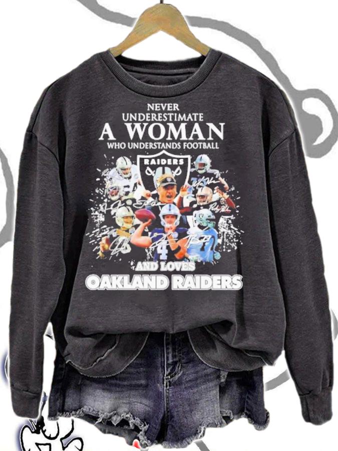Never underestimate a woman who understands football and loves Las Vegas Raiders signatures shirt t-shirt
