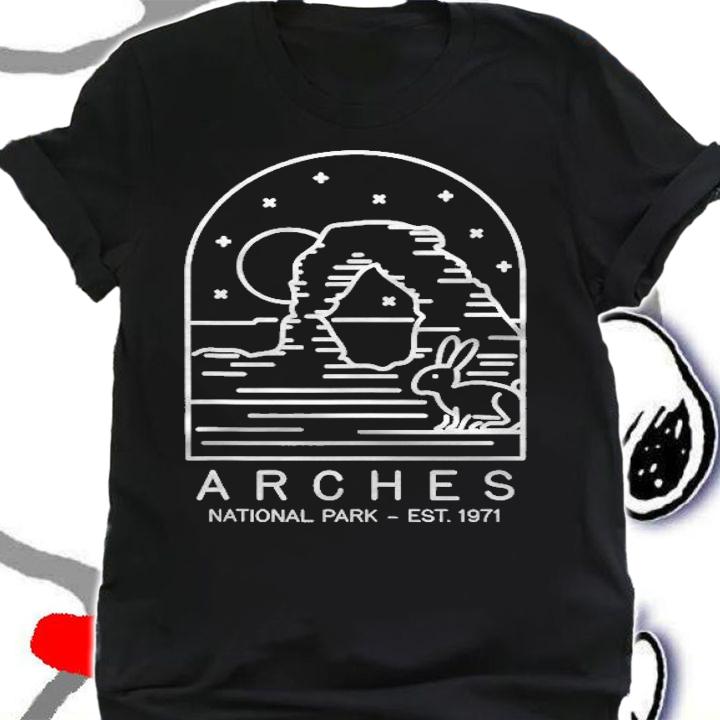 Arches National Park 1929 1971 Moab Utah T-shirt t-shirt