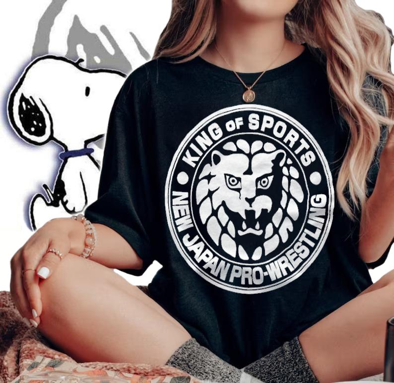 King of sports new Japan pro Wrestling logo T-shirt t-shirt woman shirt