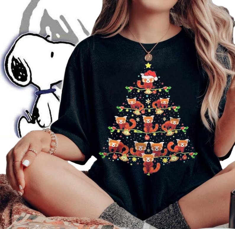 Red Panda Lover Xmas Matching Santa Red Panda Christmas Tree Shirt t-shirt woman shirt