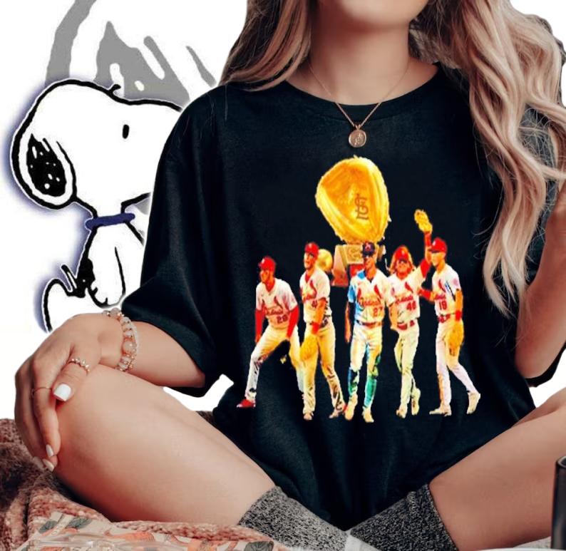 The St Louis Cardinals Flash That Golden Leather MLB Shirt woman shirt