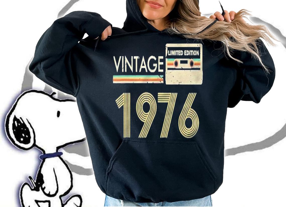 Vintage 1976 Made In 1976 45Th Birthday Limited Edition T-shirt