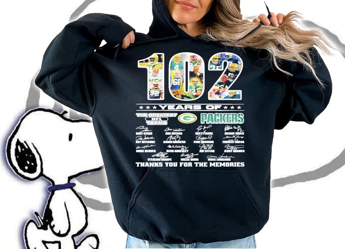 102 years of Green Packers the greatest NFL teams signature shirt