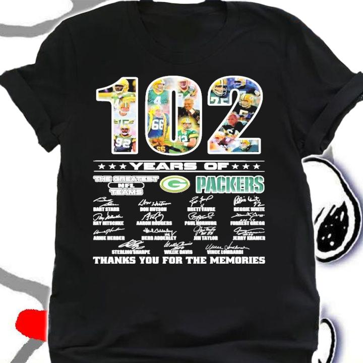 102 years of Green Packers the greatest NFL teams signature shirt