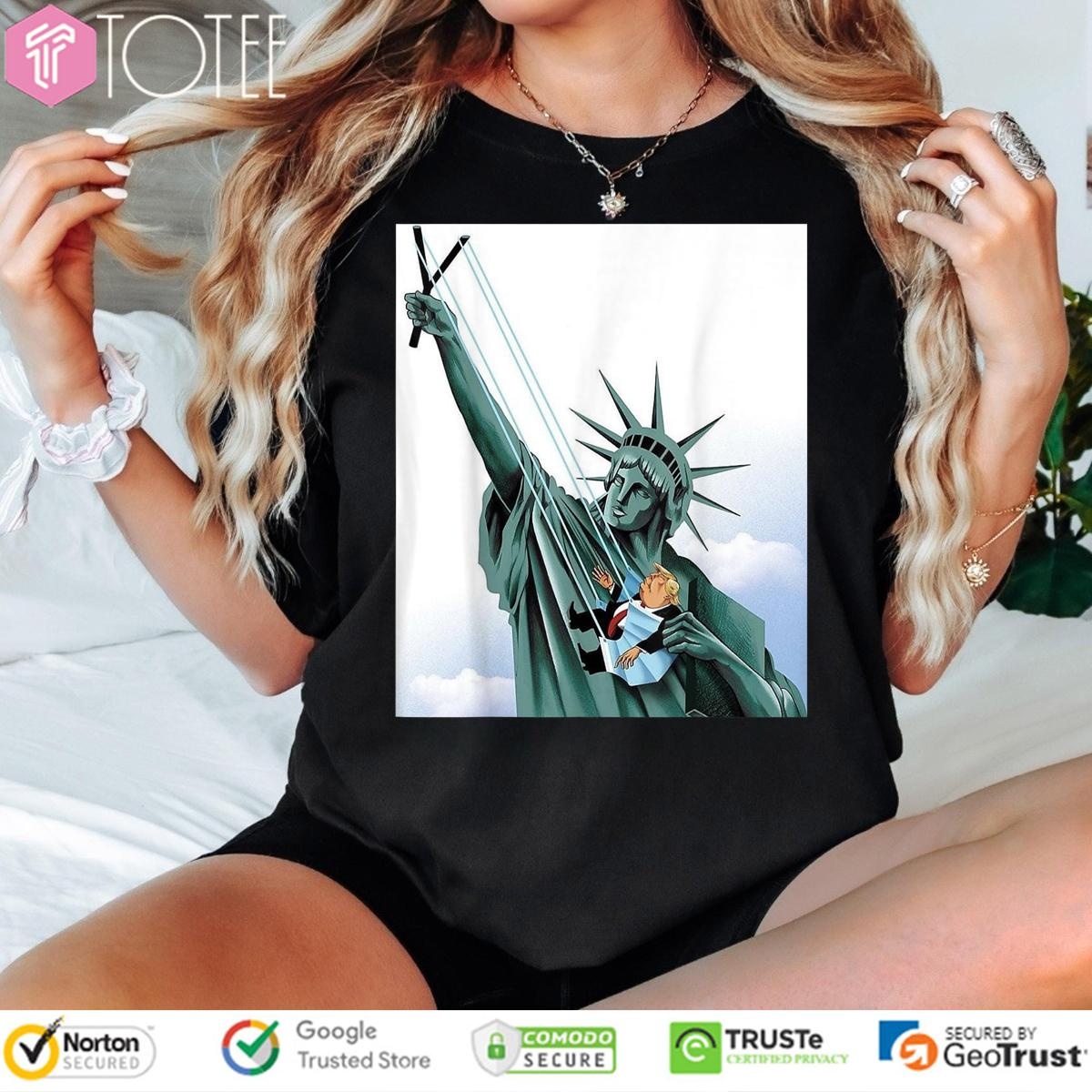 Statue Of Liberty Shoot Trump Sling T-shirt